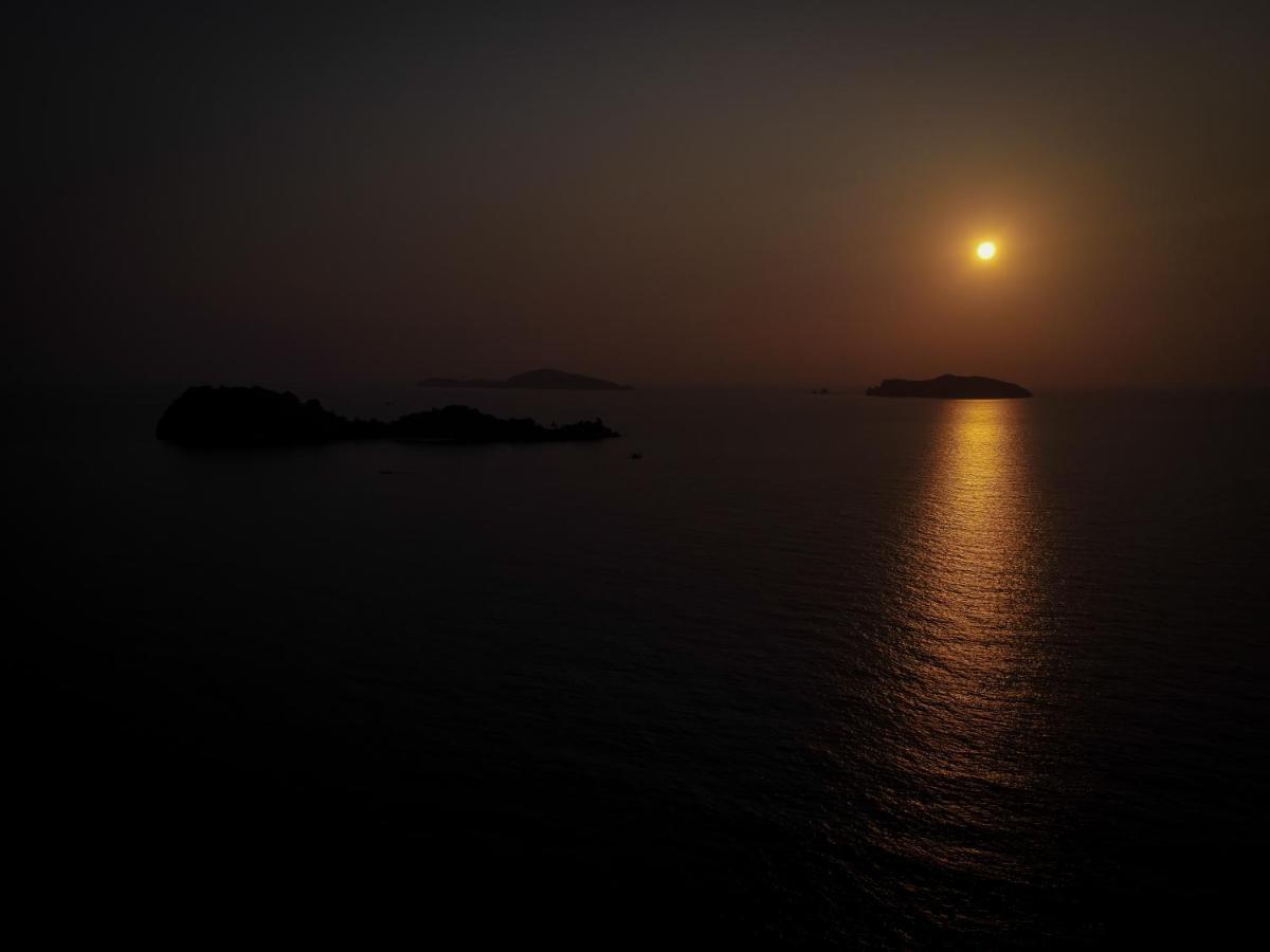 The Nest Private Beach Resort Chumphon Dış mekan fotoğraf